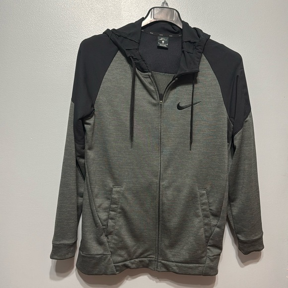 Nike Other - Nike jacket